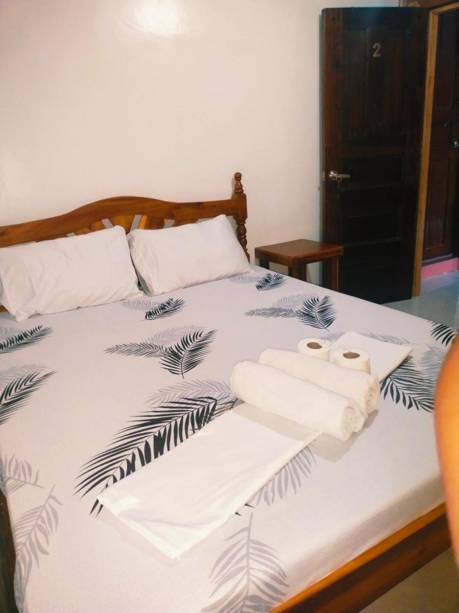 Ziah'S Guest House San Vicente  Quarto foto